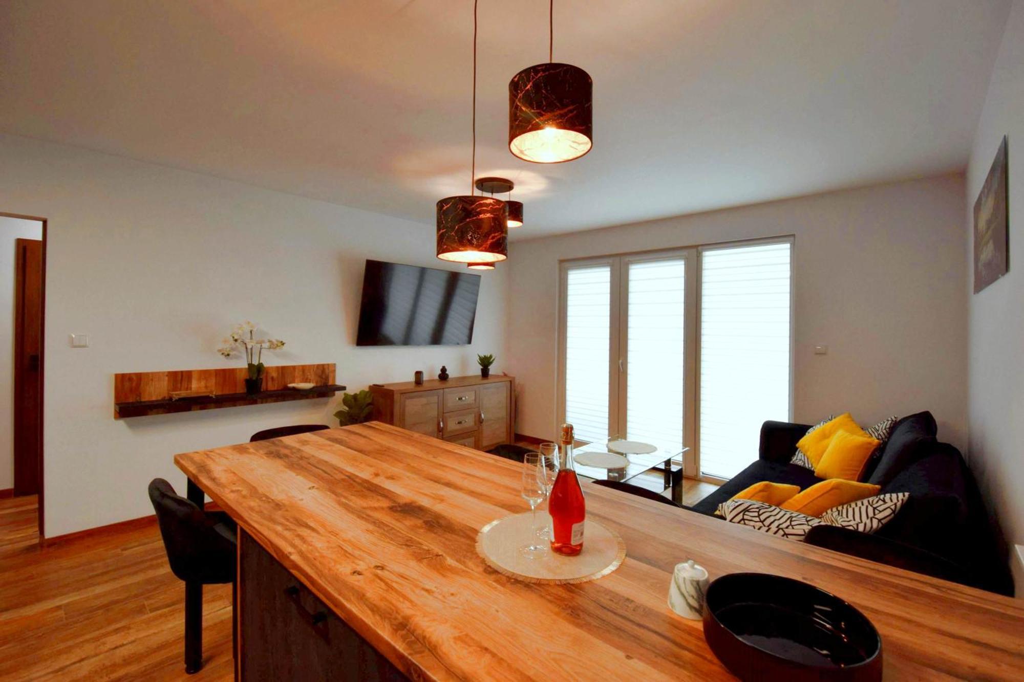 Nad Ujsciem Apartment